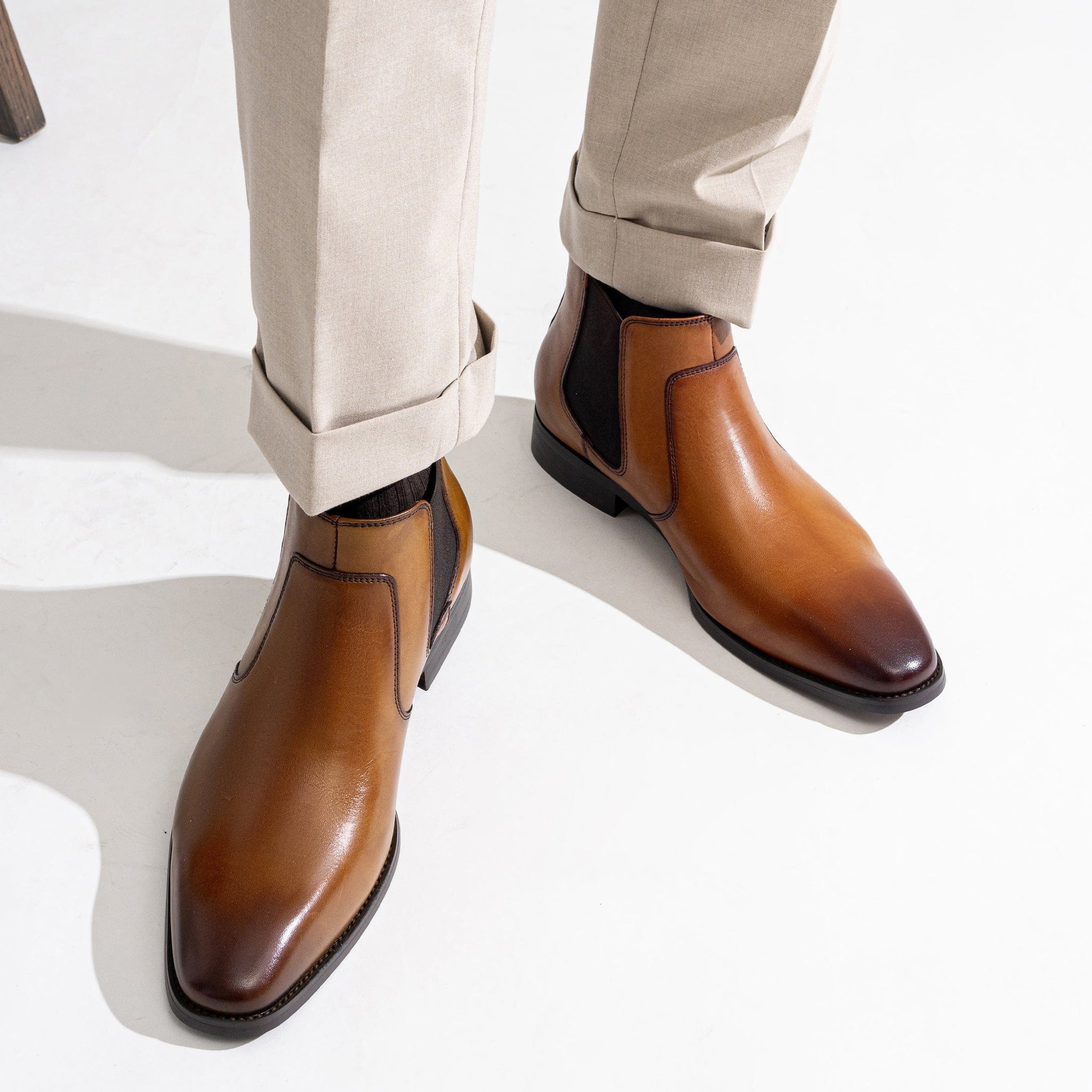 JOUSEN NWT Chelsea Boots Brown Bonded Leather Pull On Ankle Casual Men Size 10 Julius Cognac Calf Leather Men main image 3